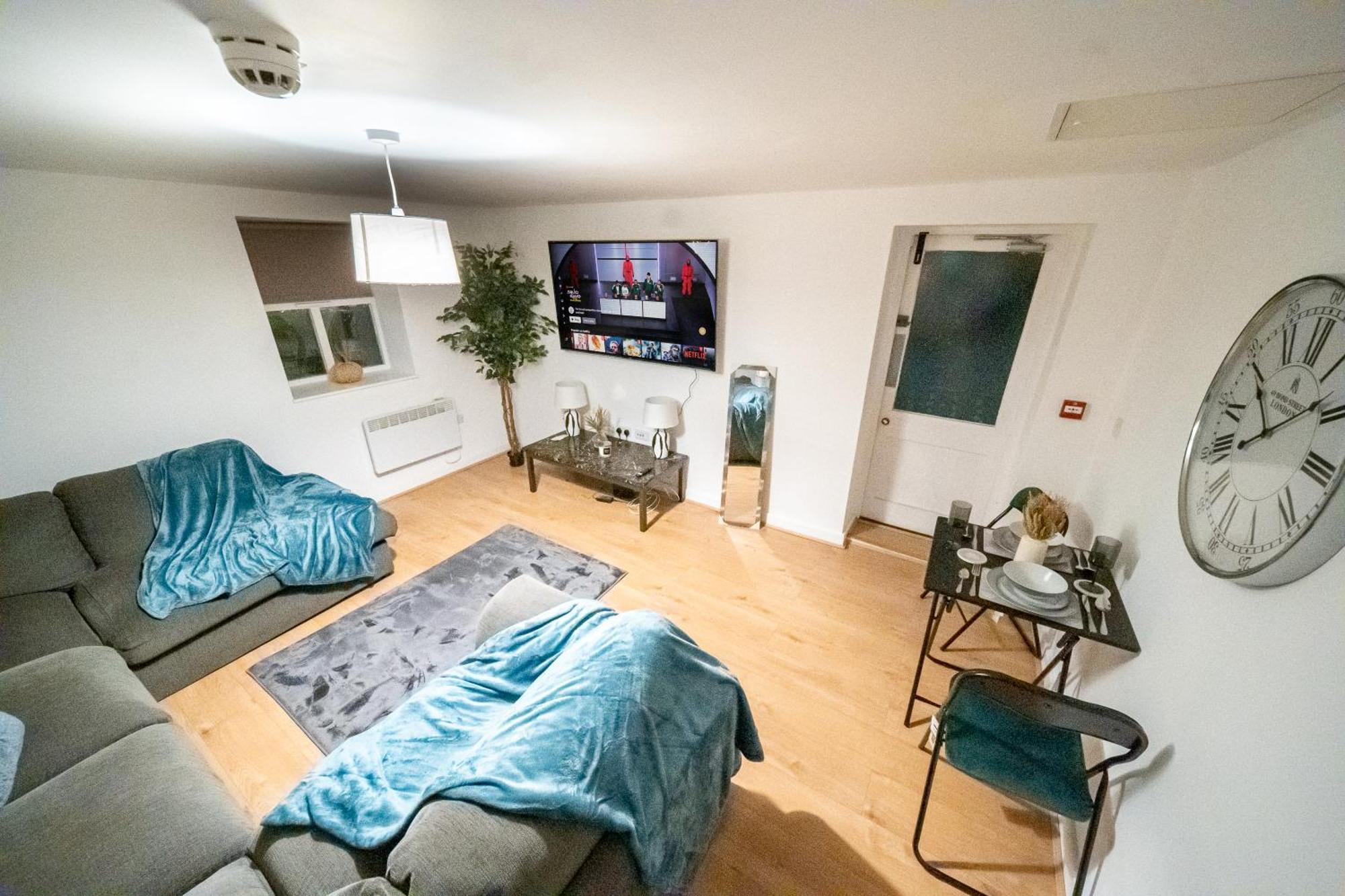Bv Charming 2-bedroom By Kirkstall Shopping Centre, Free Parking Apartment Leeds (West Yorkshire)