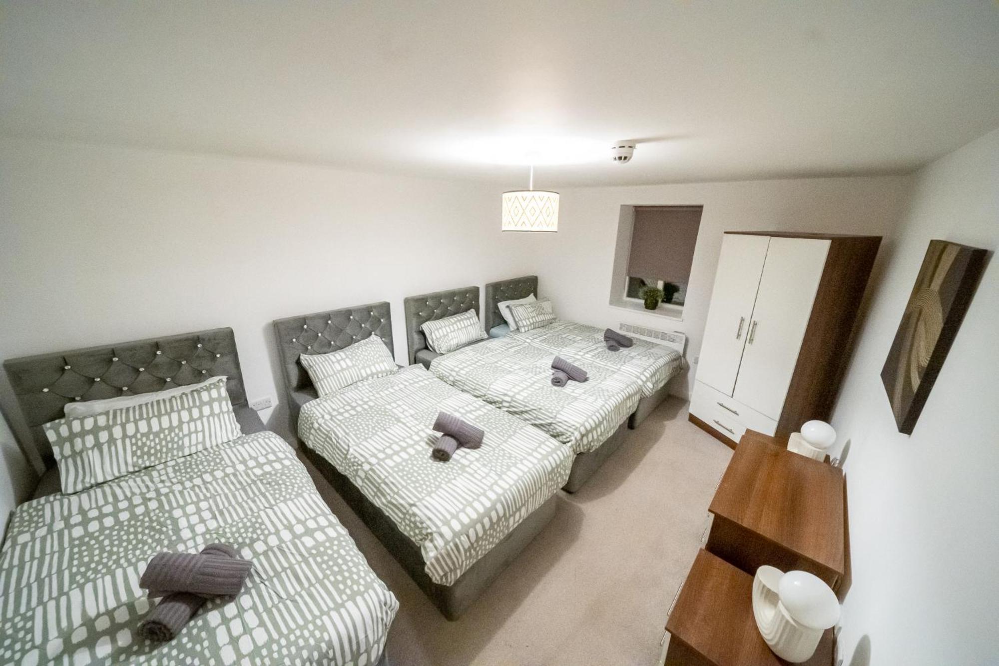 Apartment Bv Charming 2-bedroom By Kirkstall Shopping Centre, Free Parking