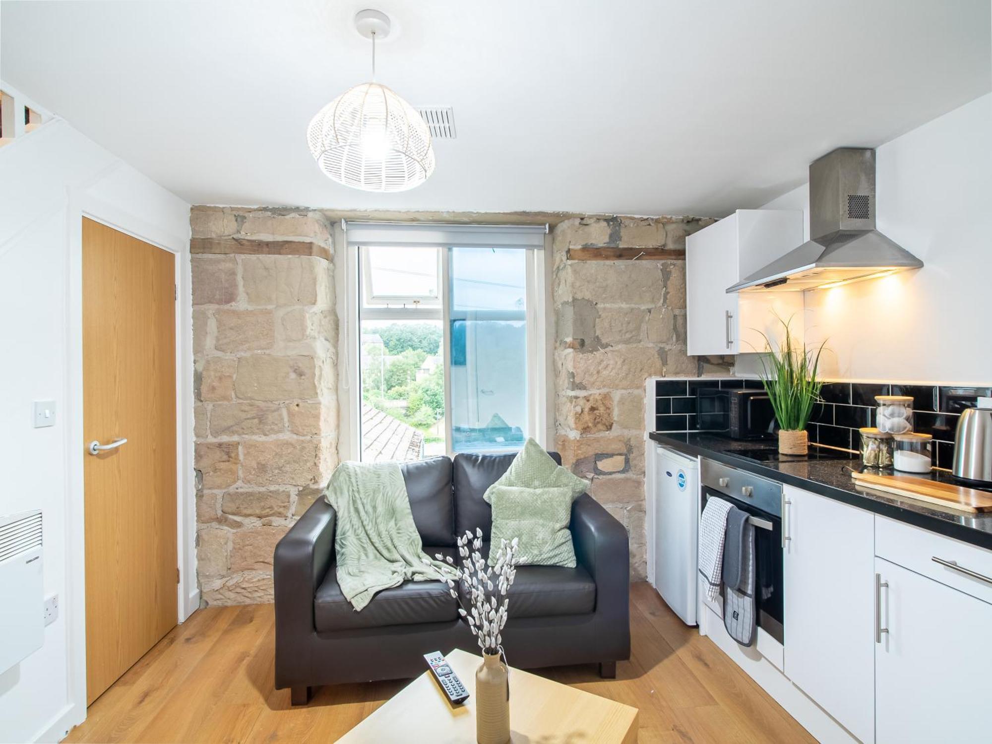 Apartment Bv Charming 2-bedroom By Kirkstall Shopping Centre, Free Parking